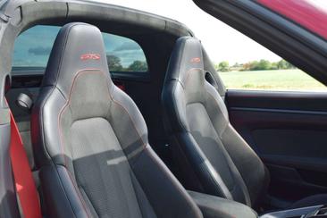 Porsche 911 Targa Targa 4 GTS — photo 3
