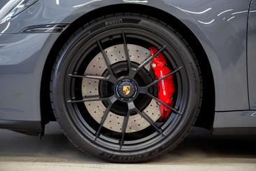 Porsche 911 Targa Targa 4 GTS — photo 15