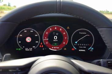 Porsche 911 Targa Targa 4 GTS — photo 10
