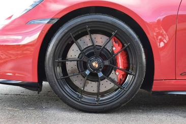 Porsche 911 Targa Targa 4 GTS — photo 20