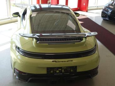 Porsche 911 Carrera GTS — photo 6