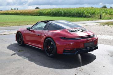 Porsche 911 Targa Targa 4 GTS — photo 23