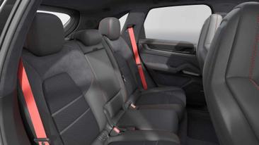 Porsche Cayenne GTS — photo 11