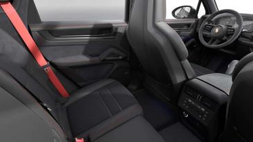 Porsche Cayenne GTS — photo 12