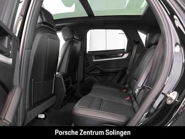 Porsche Cayenne S E-Hybrid — photo 19
