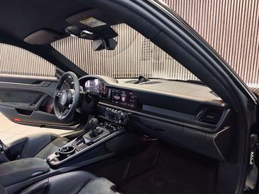Porsche 911 GT3 — photo 9