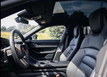 Porsche Taycan Cross Turismo 4S — photo 5
