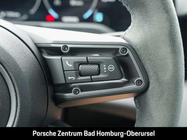 Porsche Taycan — photo 19