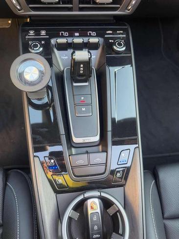 Porsche 911 Targa Targa 4 GTS — photo 12
