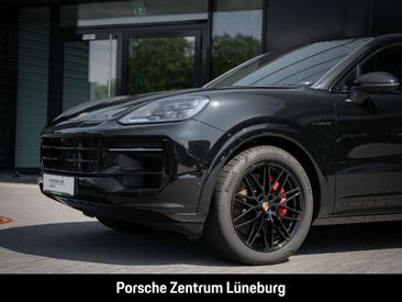 Porsche Cayenne S E-Hybrid — photo 11