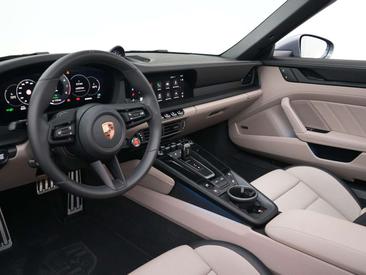 Porsche 911 Targa Targa 4 GTS — photo 13