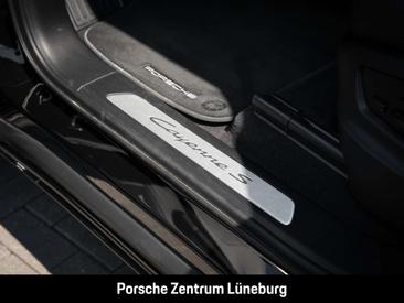 Porsche Cayenne S E-Hybrid — photo 30
