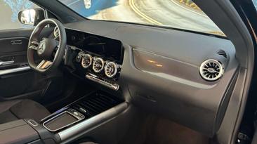 Mercedes GLA 200d — photo 10