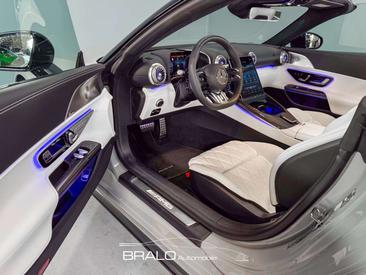 Mercedes SL Cabriolet 63 4MATIC+ — photo 14