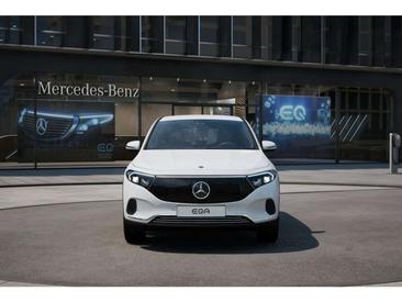 Mercedes EQA 250 — photo 4