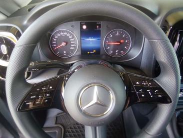 Mercedes Vito Van 116 D — photo 10