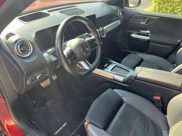 Mercedes GLB 200 — photo 6