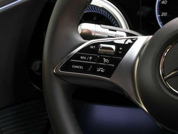 Mercedes GLC 400 — photo 12