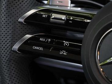 Mercedes GLC 400 — photo 12