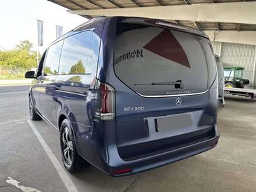 Mercedes EQV Van 300 Long — photo 10