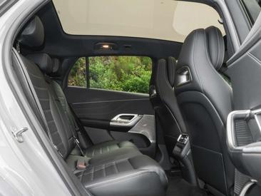 Mercedes GLC 400 — photo 6
