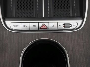 Mercedes GLC 400 — photo 10