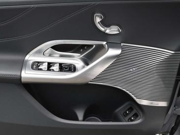 Mercedes GLC 400 — photo 17