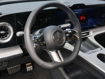 Mercedes GLC 400 — photo 14