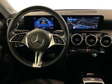 Mercedes CLA Berline 180 D — photo 11