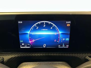 Mercedes CLA Berline 180 D — photo 13