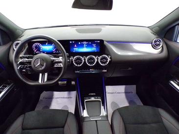 Mercedes GLA 200d — photo 14