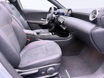 Mercedes Classe A Berline 250 E — photo 4