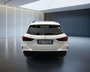 Mercedes GLA 200d — photo 5
