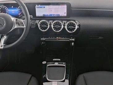 Mercedes Classe A Berline 180 — photo 3