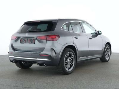 Mercedes GLA 180