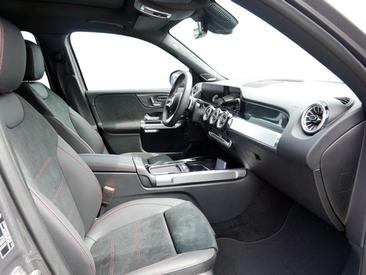 Mercedes GLB 200d — photo 4