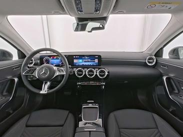 Mercedes Classe A Berline 200 D — photo 6
