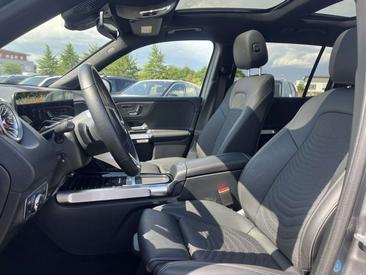 Mercedes GLB 220 D — photo 10
