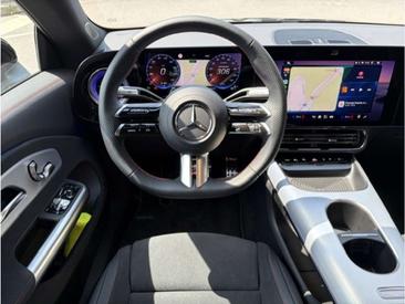 Mercedes CLA Berline 250 — photo 15
