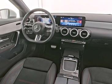 Mercedes Classe A Berline 200 — photo 5