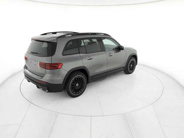 Mercedes GLB 200d — photo 4