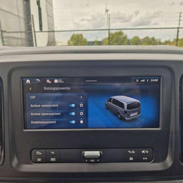 Mercedes Vito Van 116 D — photo 17