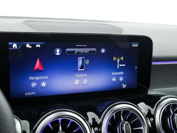 Mercedes GLB 200d — photo 13
