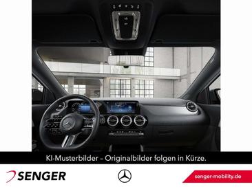 Mercedes GLA 200 — photo 6