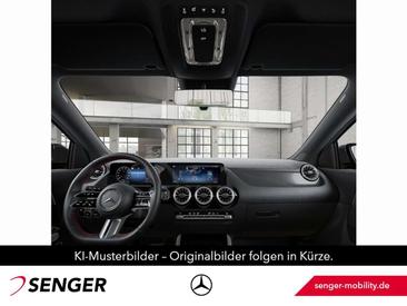 Mercedes GLA 200 — photo 6