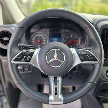 Mercedes Vito Van 114 D — photo 12