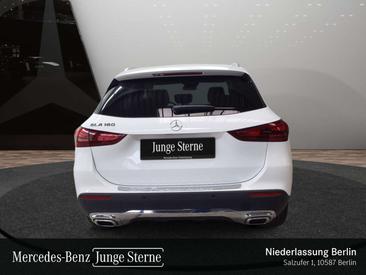 Mercedes GLA 180 — photo 6
