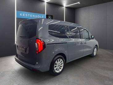 Mercedes EQT Van 200 — photo 4