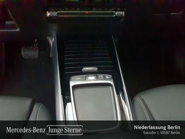 Mercedes GLA 180 — photo 12