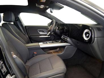 Mercedes CLA Berline 250 — photo 4